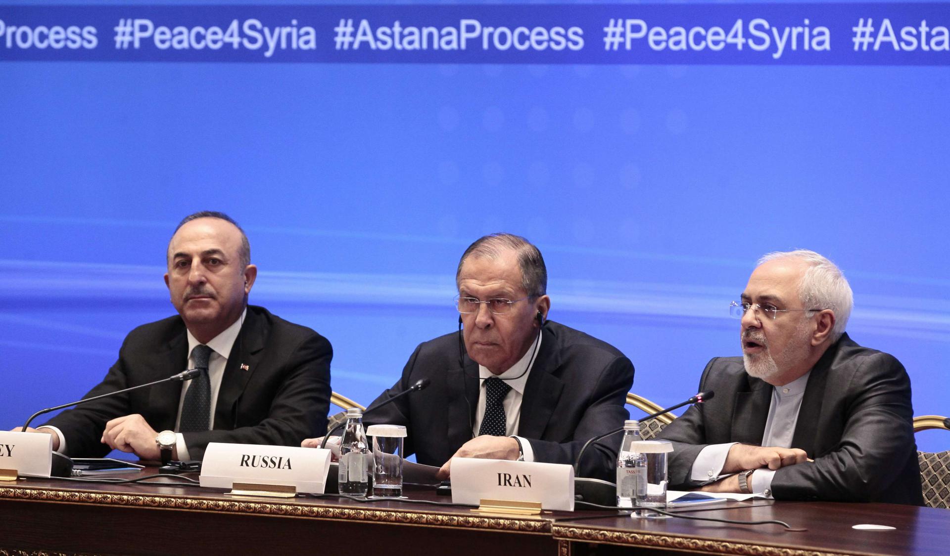 وزراء خارجية روسيا وإيران وتركيا