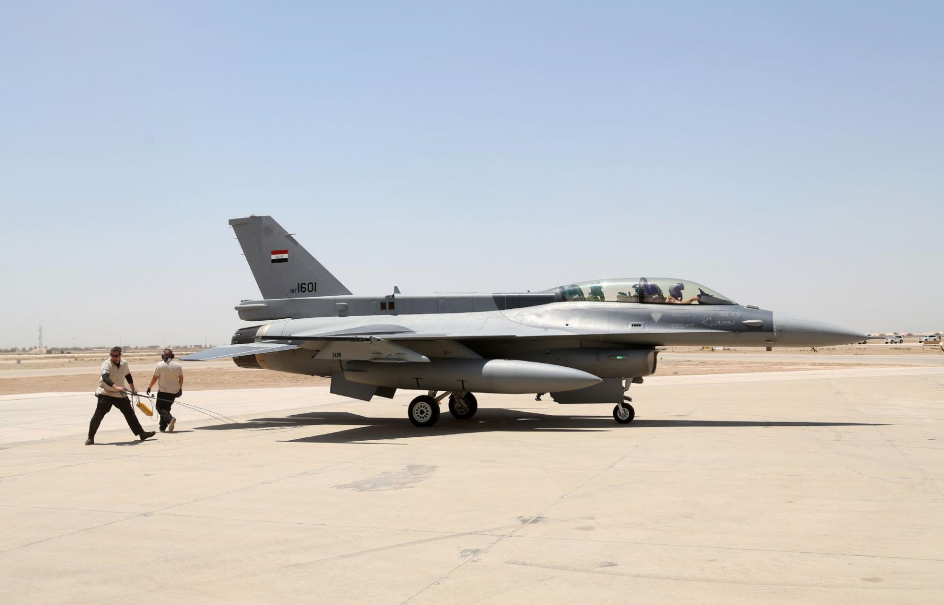 طائرة "أف 16" عراقية 