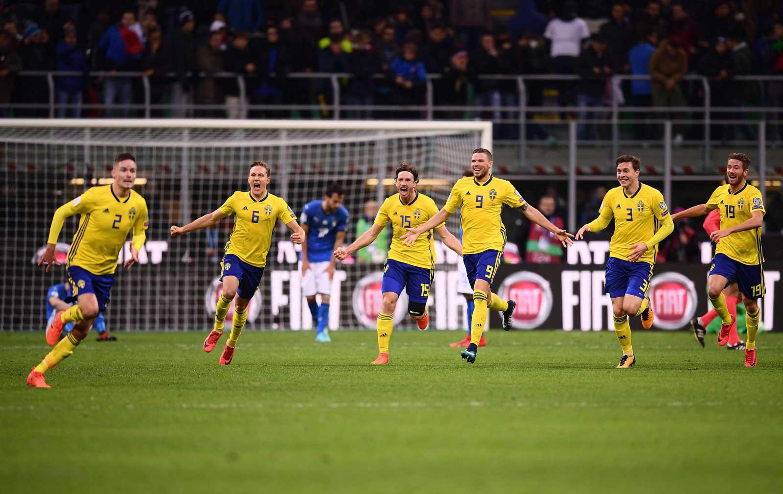لقاء السويد وايطاليا في التصفيات الاوروبية للمونديال