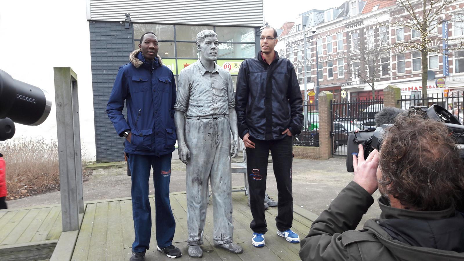 طوال القامة