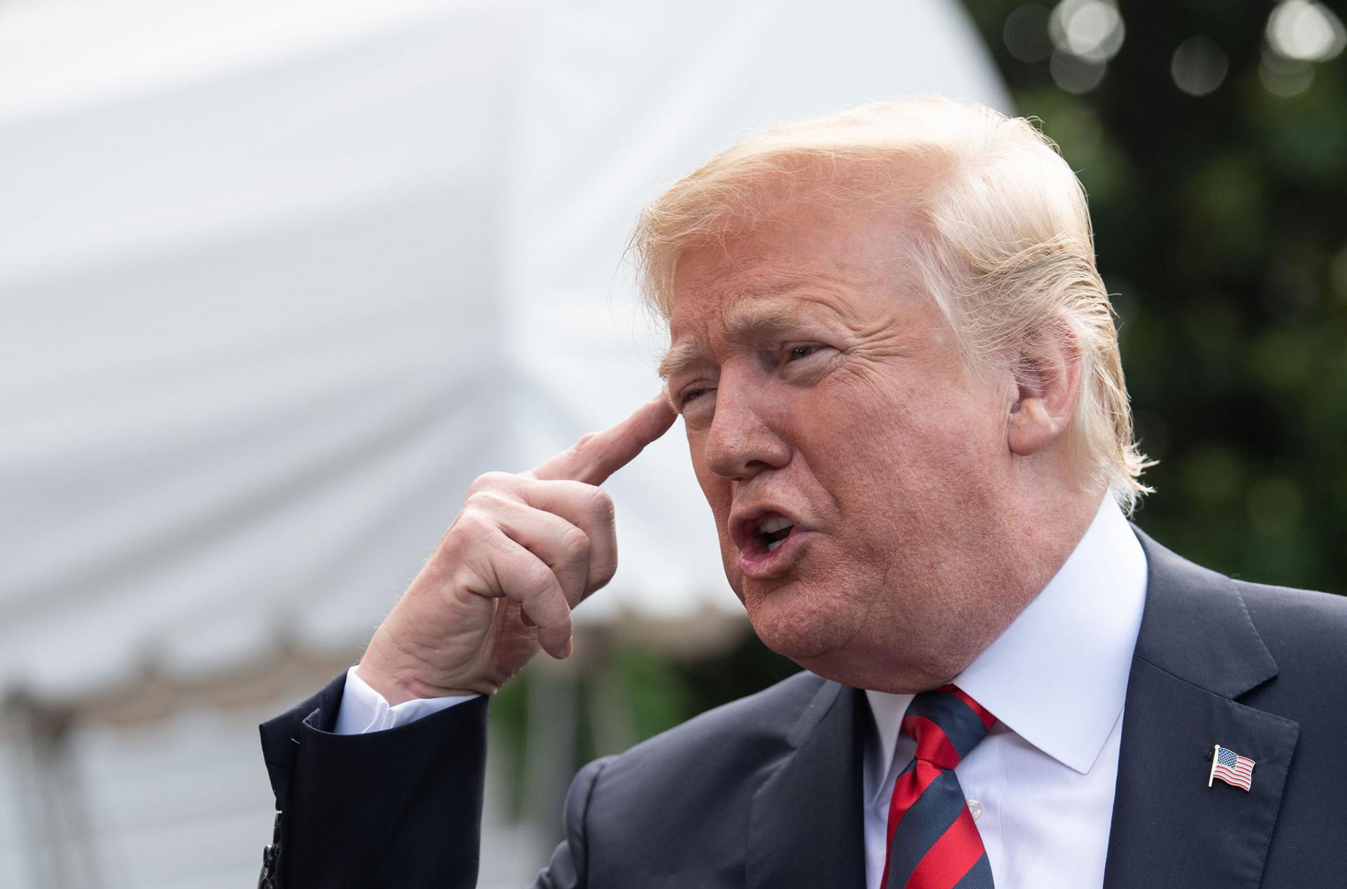 الضغوط تتسلل بقوة الى دائرة الرئيس الأميركي دونالد ترامب 