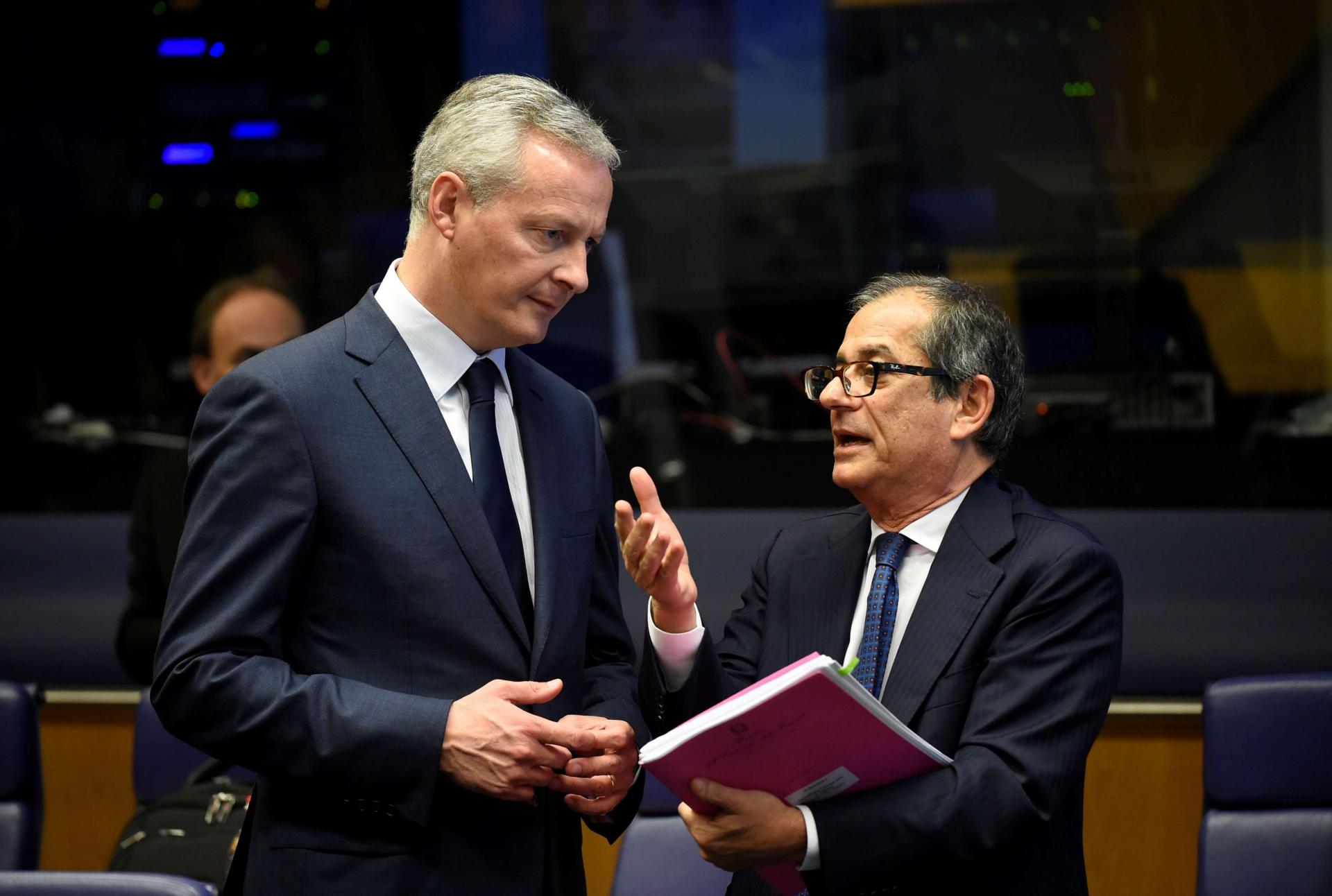 وزيرا المالية الإيطالي والفرنسي