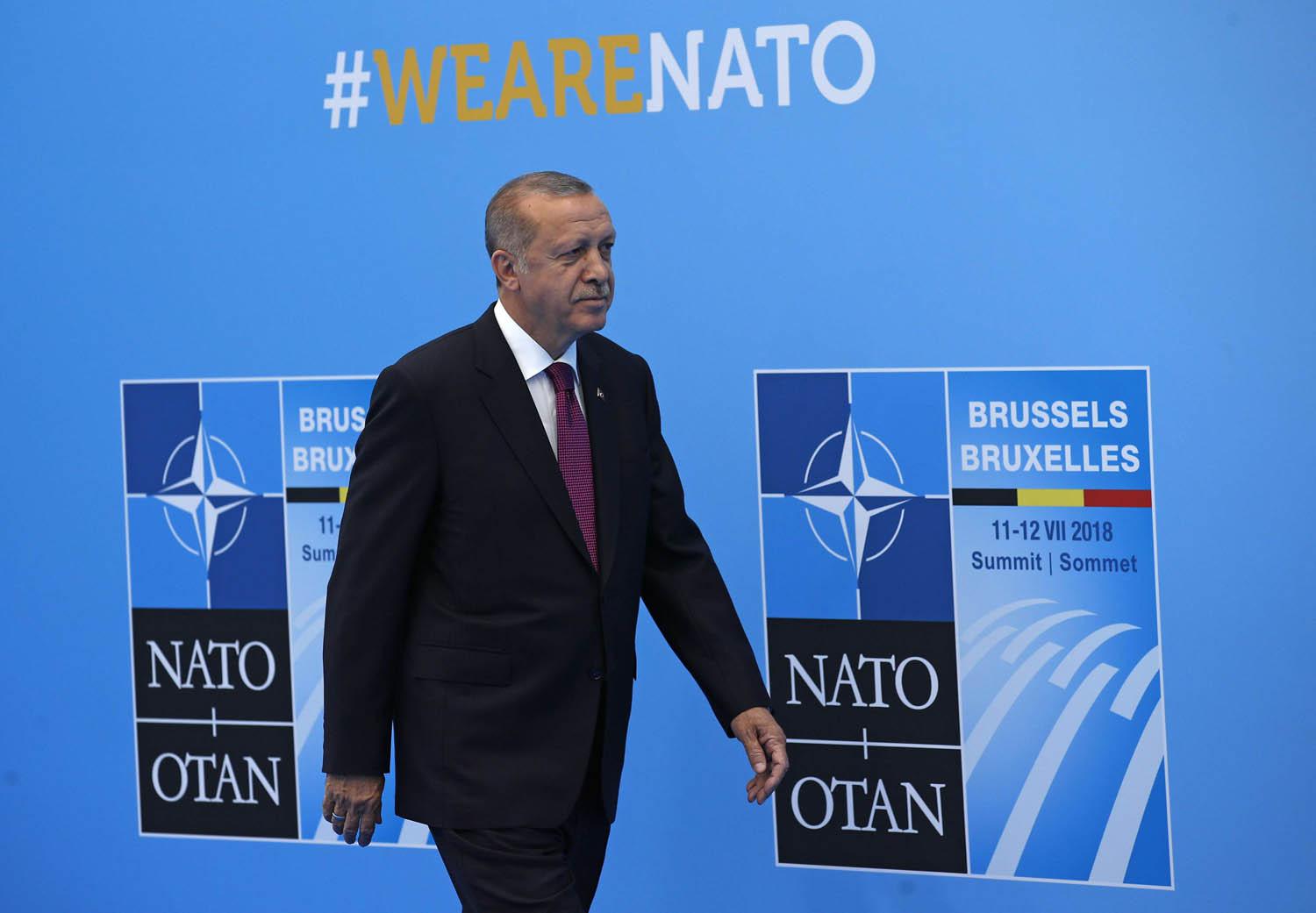 أردوغان خلال مؤتمر الناتو في بروكسل