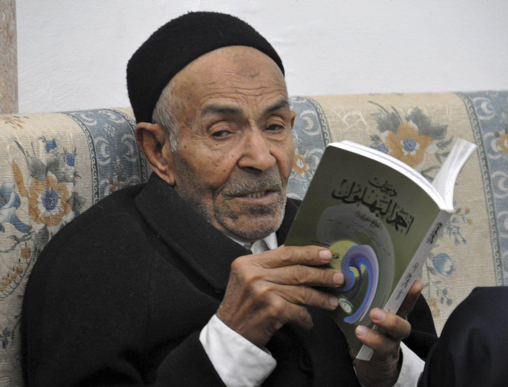 A Libyan Sufi man chants a hymn of praise to the Prophet Mohammad.