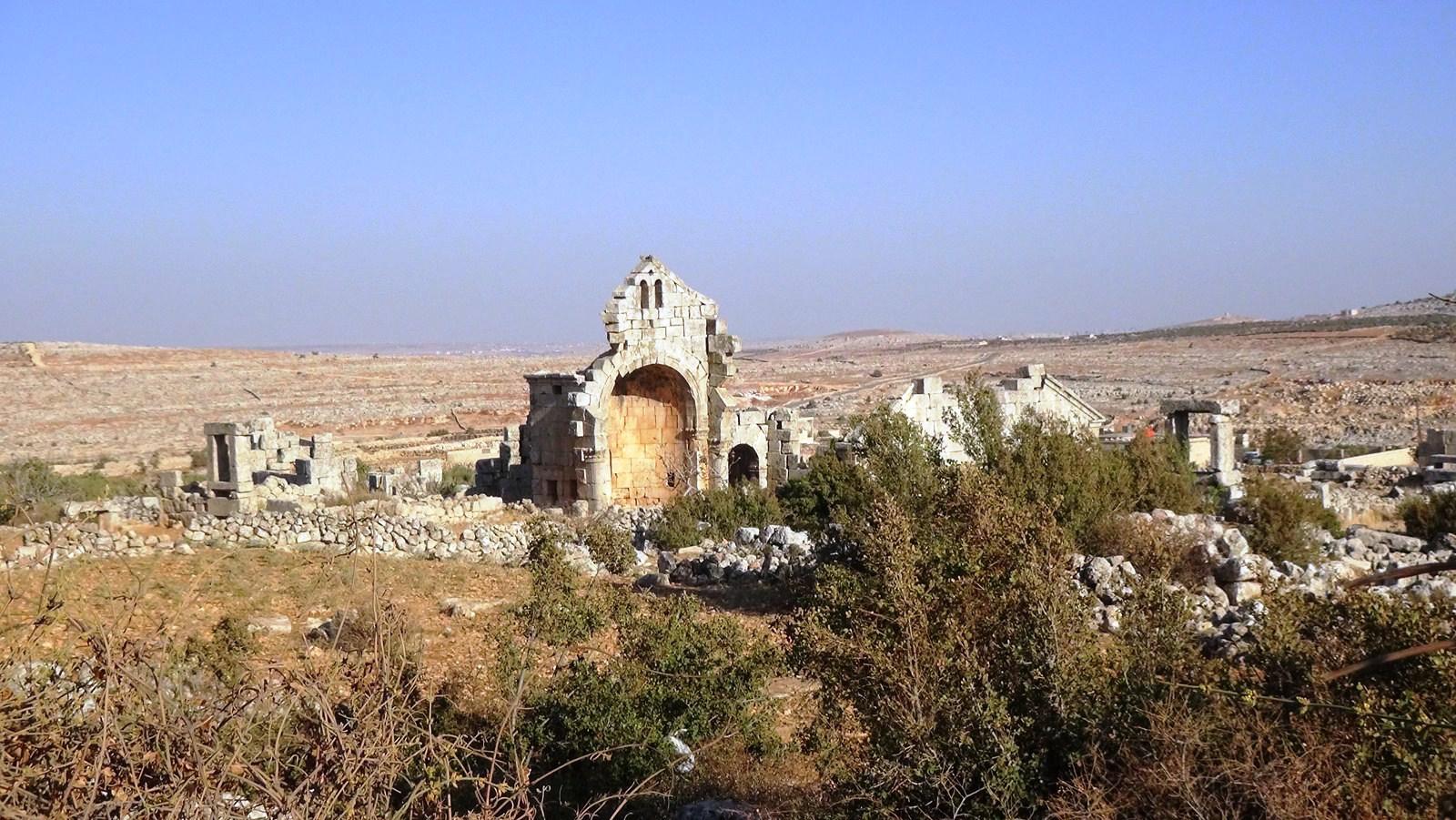 اثار في عفرين تعرضت للنهب