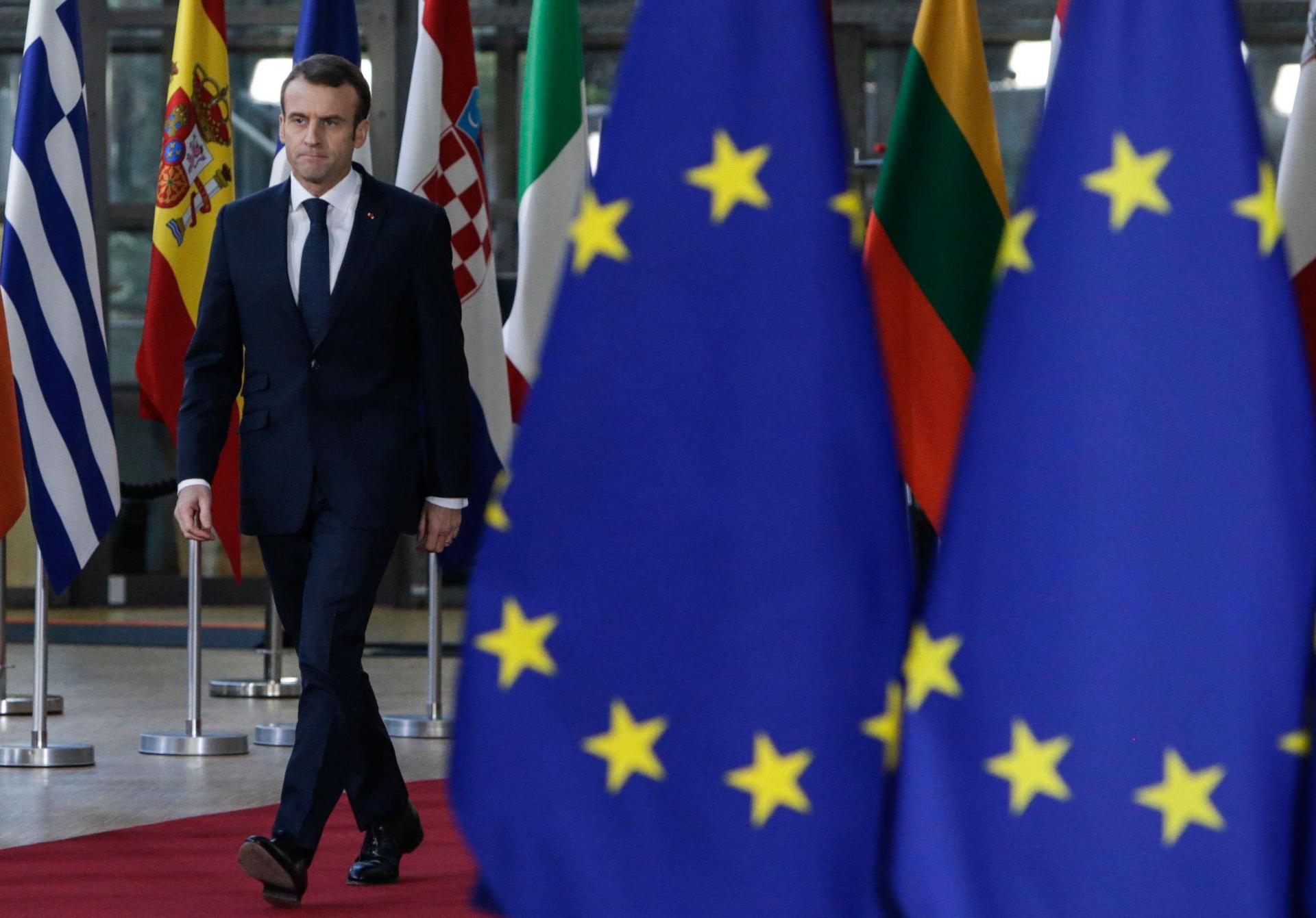 ماكرون في قمة بروكسل