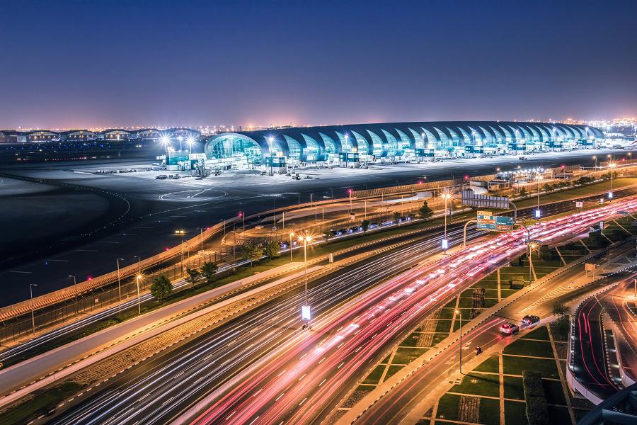 مطار