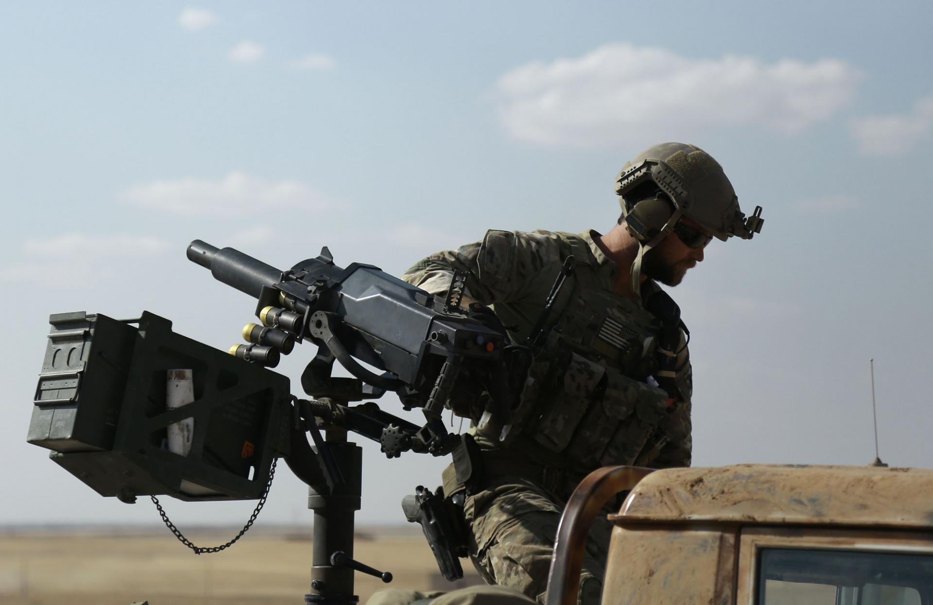 مسؤول أميركي: القتال لم ينته ولا يمكننا طلب إعادة السلاح