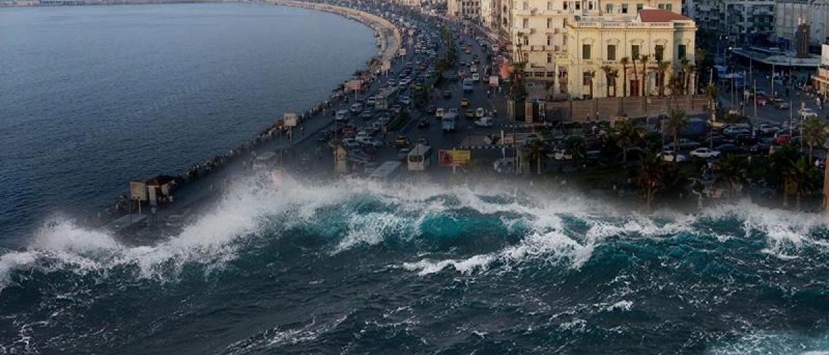 القماشة المتاحة واسعة