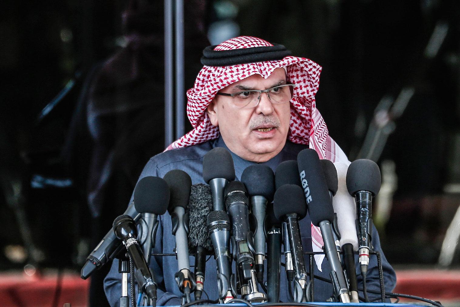 Mohammed al-Emadi, chairman of Qatar's National Committee for the Reconstruction of Gaza, speaks during a press conference in Gaza City on January 25, 2019.