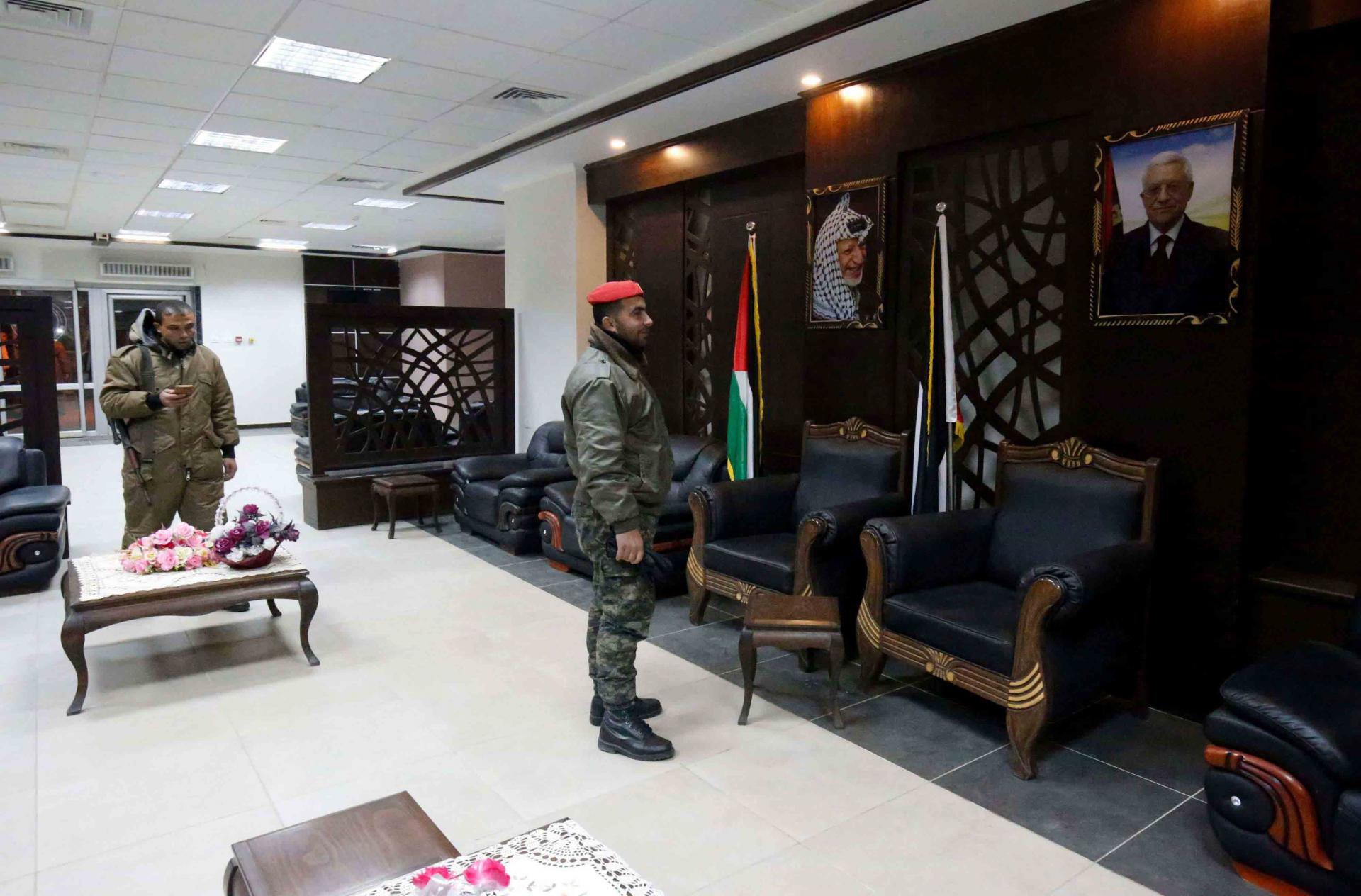 معبر رفح يعد منفذ الخروج الوحيد من قطاع غزة