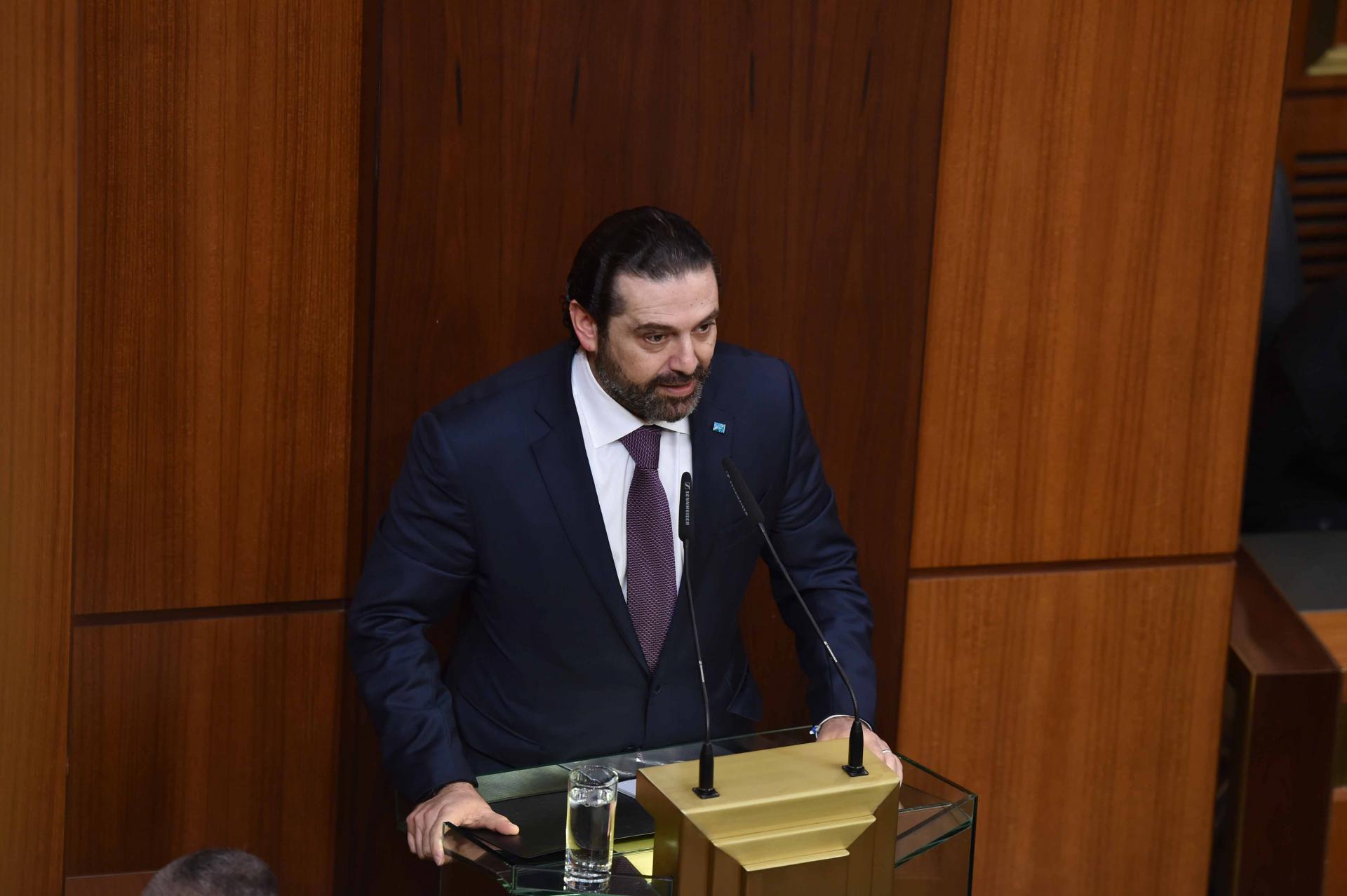 الحريري ووزرائه يخوضون معركة ضد الفساد 