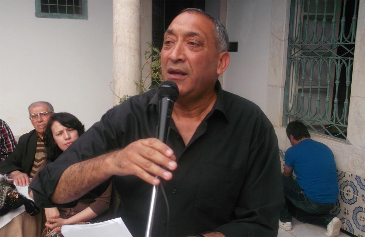 المحفظة وعشق الذاكرة