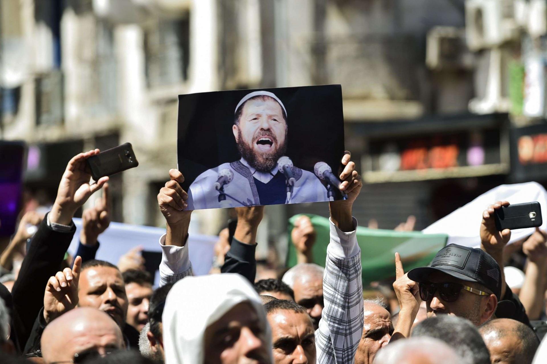 He died in a Doha hospital on Wednesday from a "long illness" at the age of 88