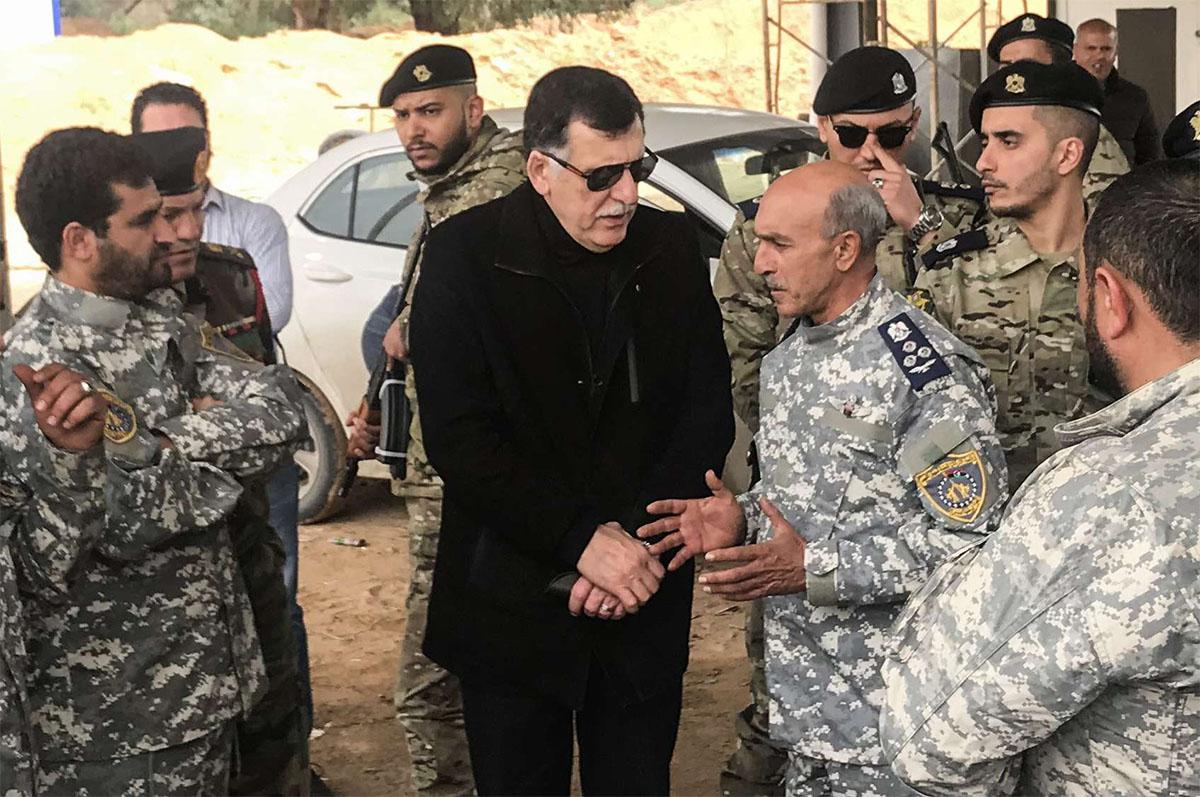 Sarraj visits military and security commanders of the government forces who supervised recapture of the checkpoint 27 in Janzour