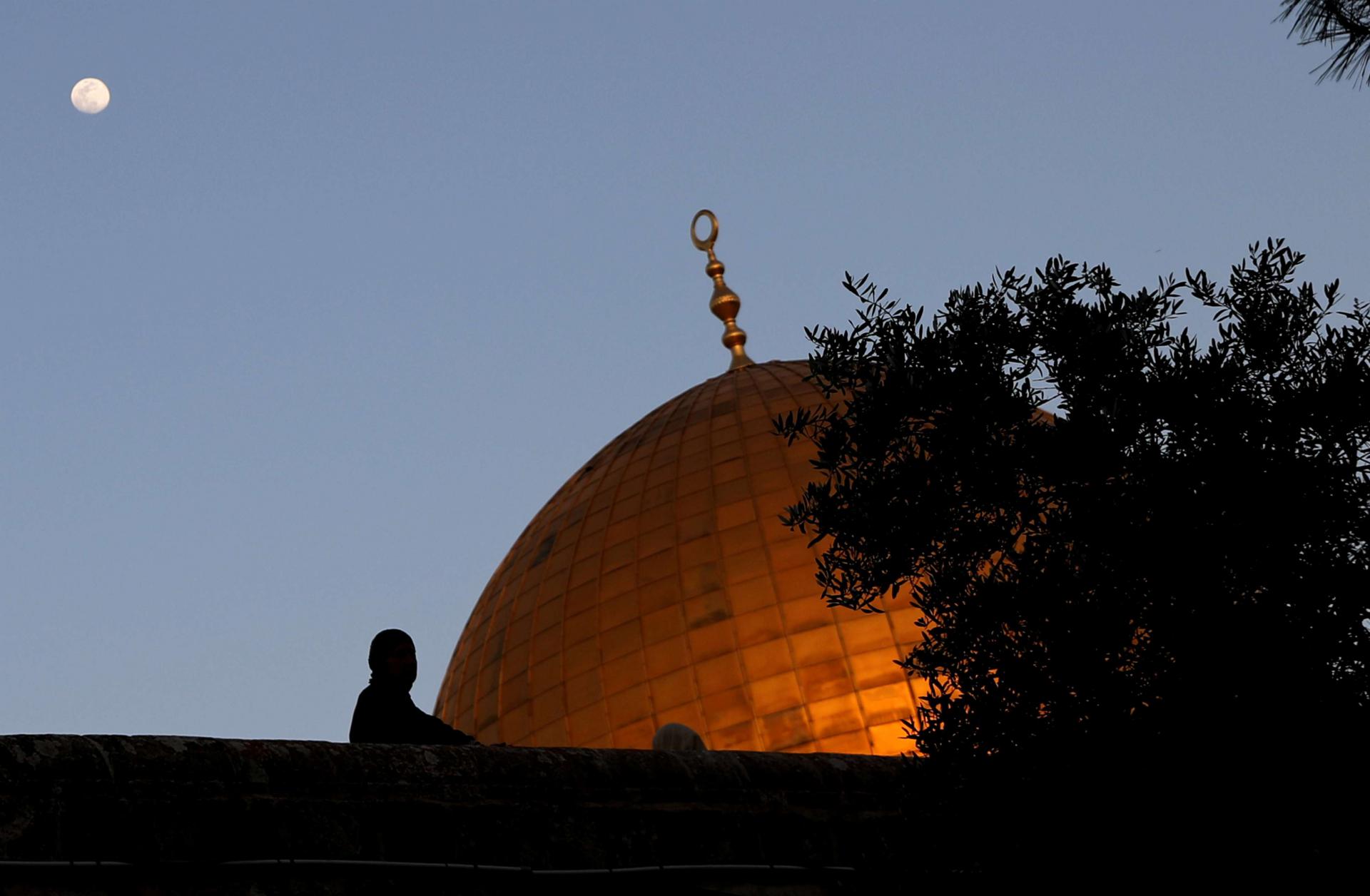 نكسة ثم نكبة والأخطر الصفقة