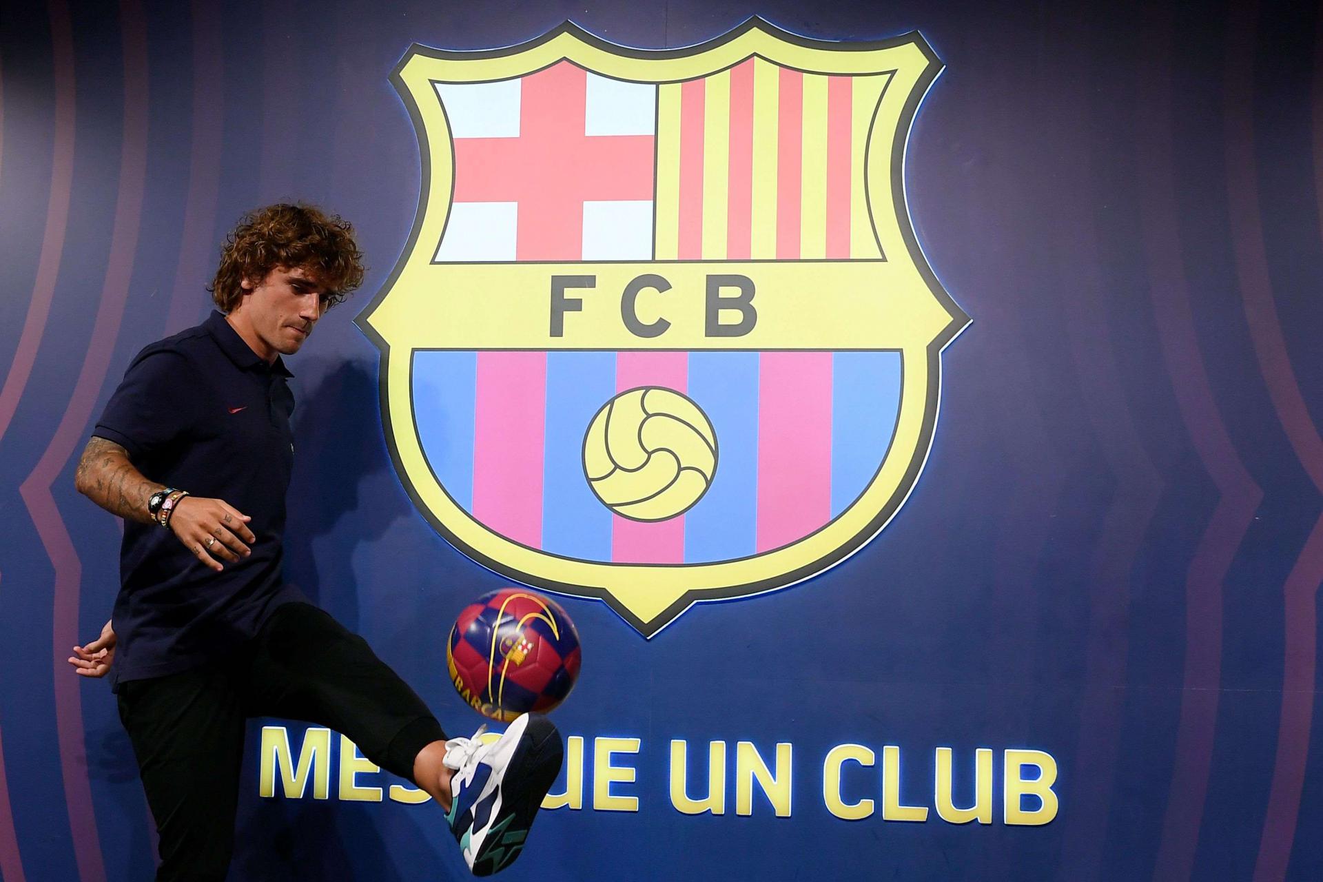 غريزمان قد يبقى مع برشلونة حتى 2024