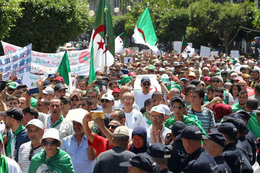 احتجاجات الجزائر