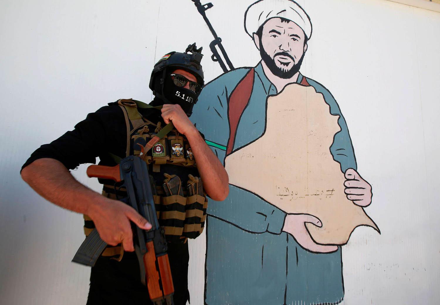 مقاتل من الحشد الشعبي في بغداد