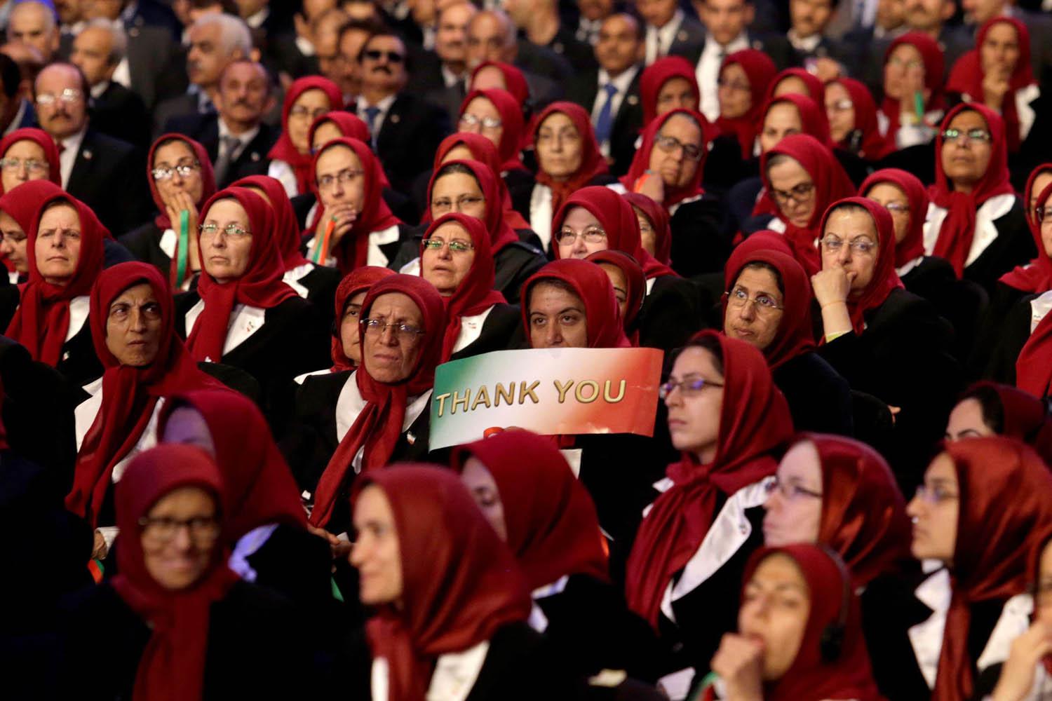 إيرانيات من مجاهدي خلق يحضرن افتتاح معسكر أشرف-3 في ألبانيا