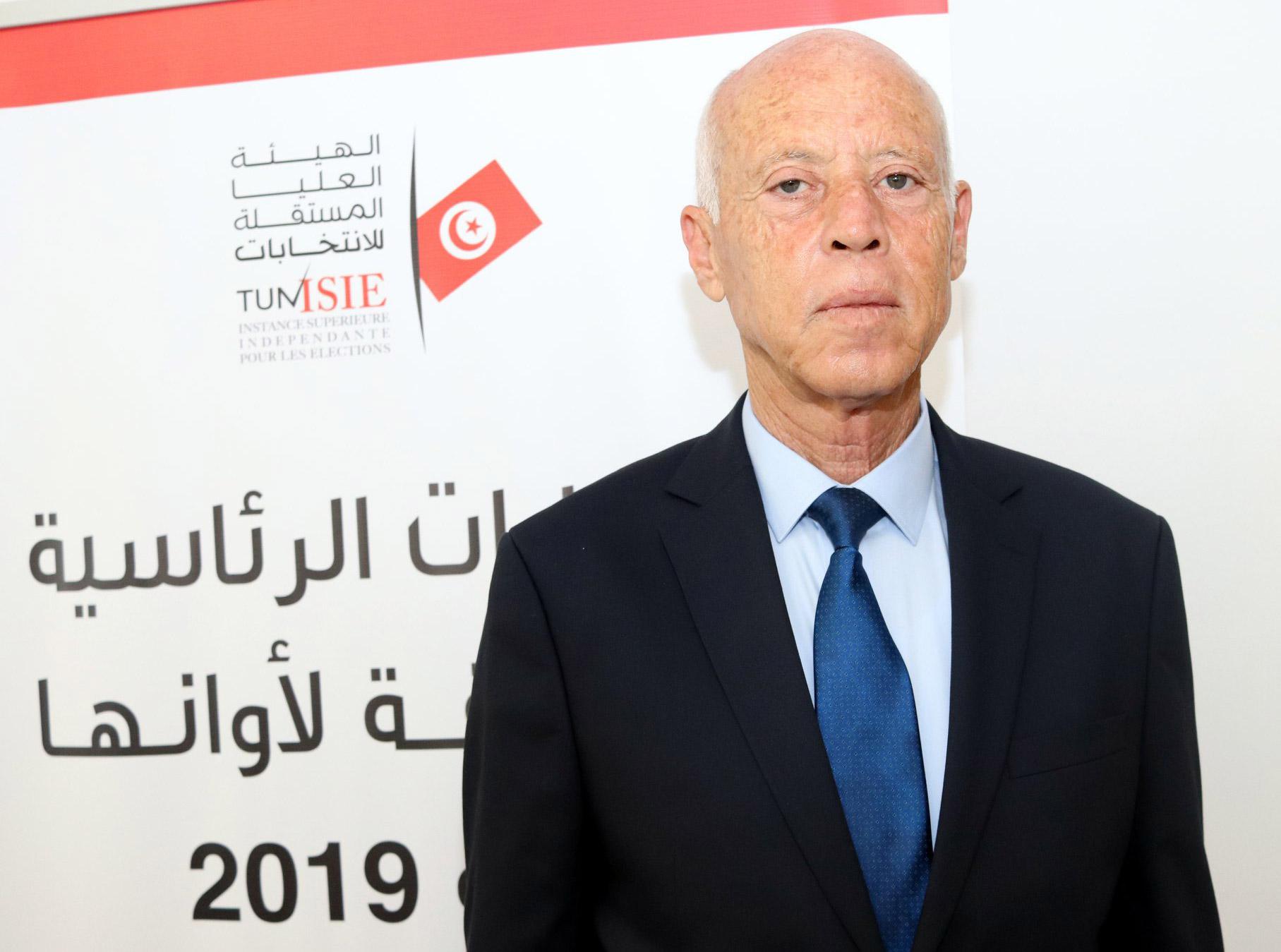 خطاب شعبوي يعتمده قيس سعيد لكسب الأصوات الإسلاميين والمهمشين 