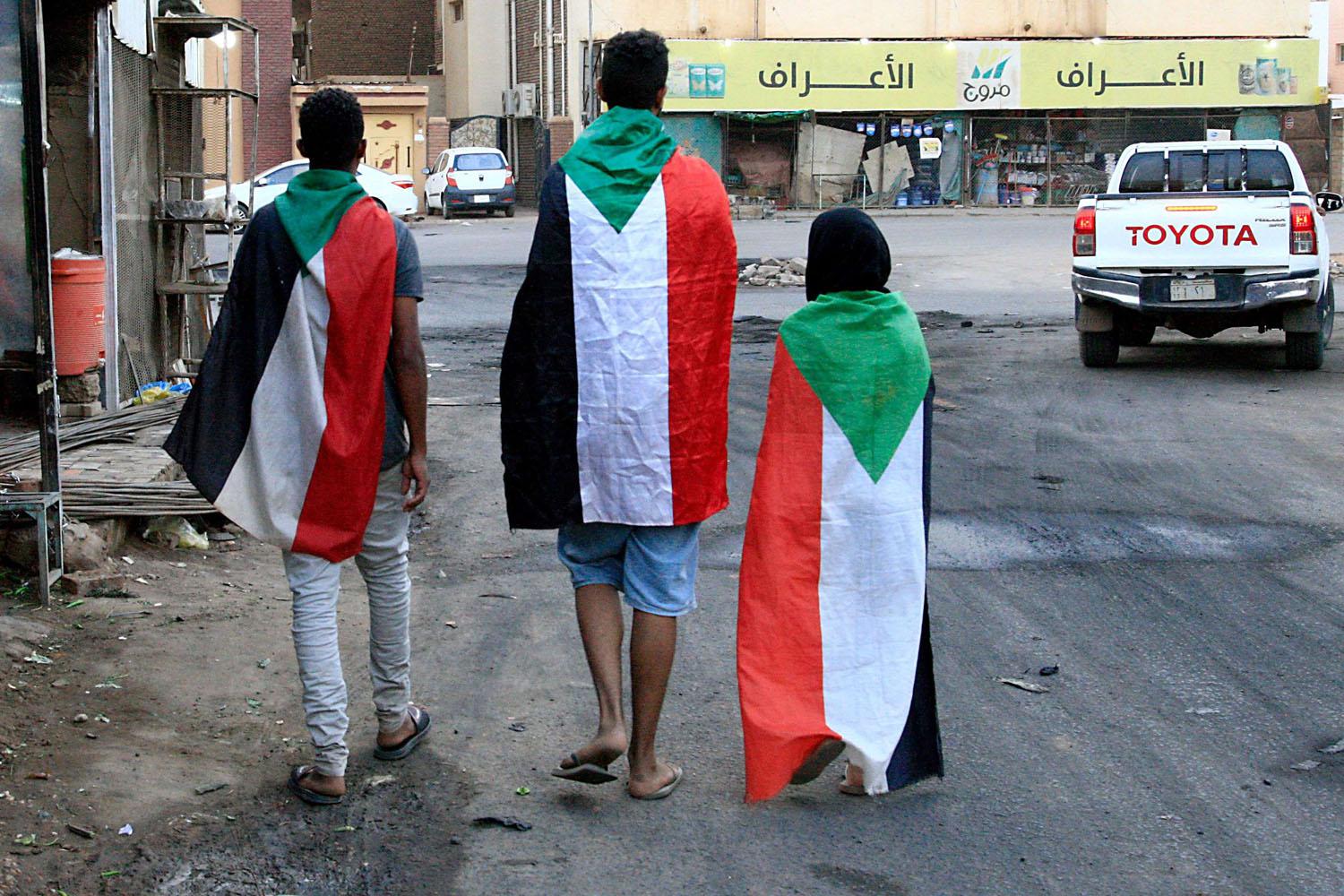 السودان يبدأ الانتقال