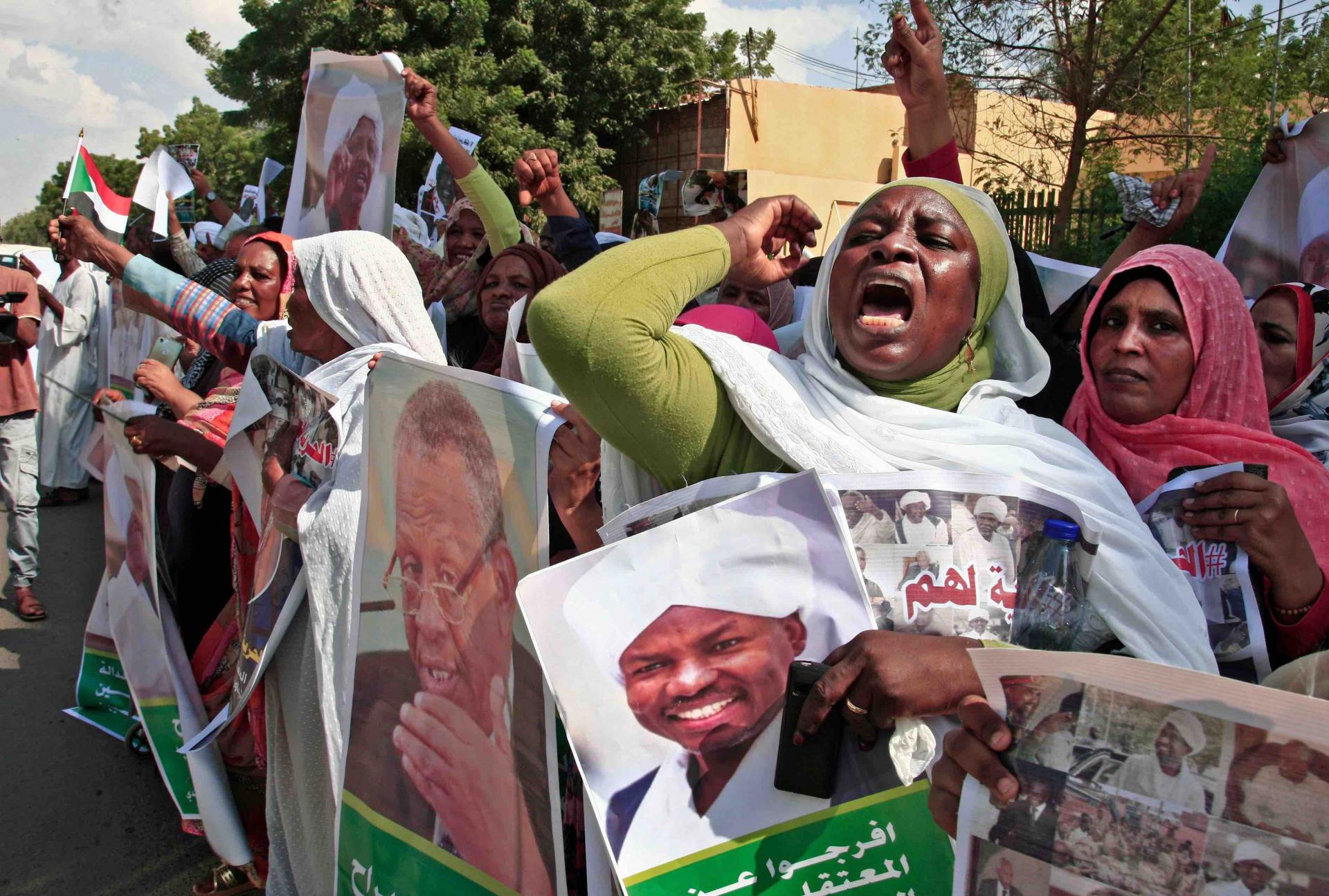"Down with the Forces of Freedom and Change," the crowd chanted, referring to the umbrella protest movement that brought down Bashir.