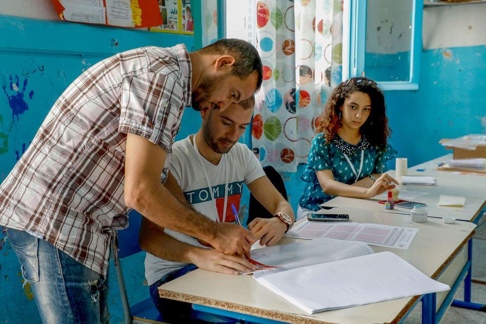 الناخبون التونسيون