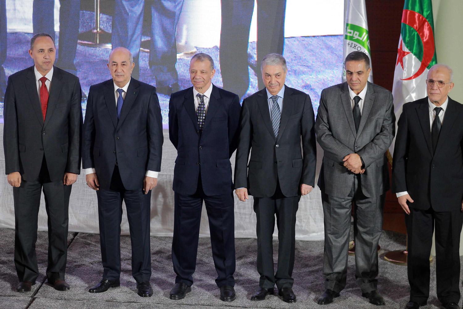 فرض سياسة الأمر الواقع على الجزائريين