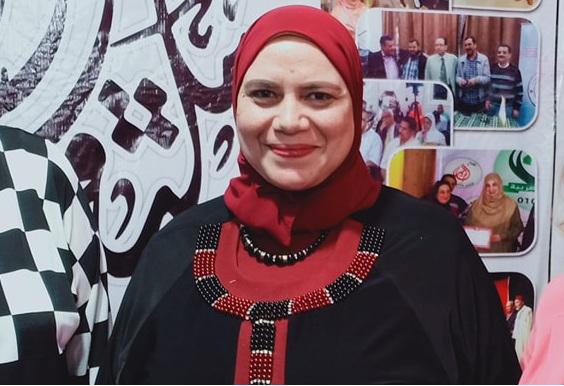 عزة عز الدين 