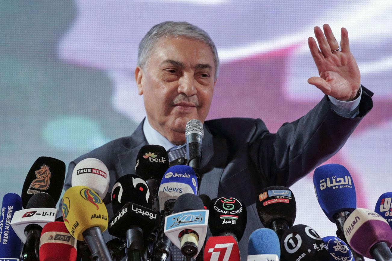 علي بن فليس