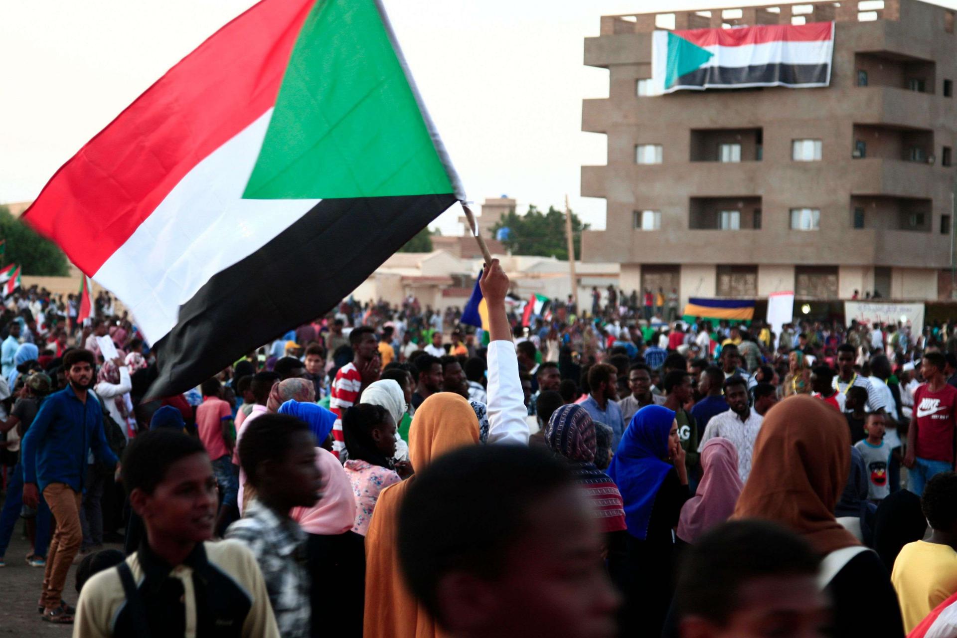 The new government has pledged to end conflicts in regions including Darfur, where war between rebels and pro-government forces caused 300,000 deaths