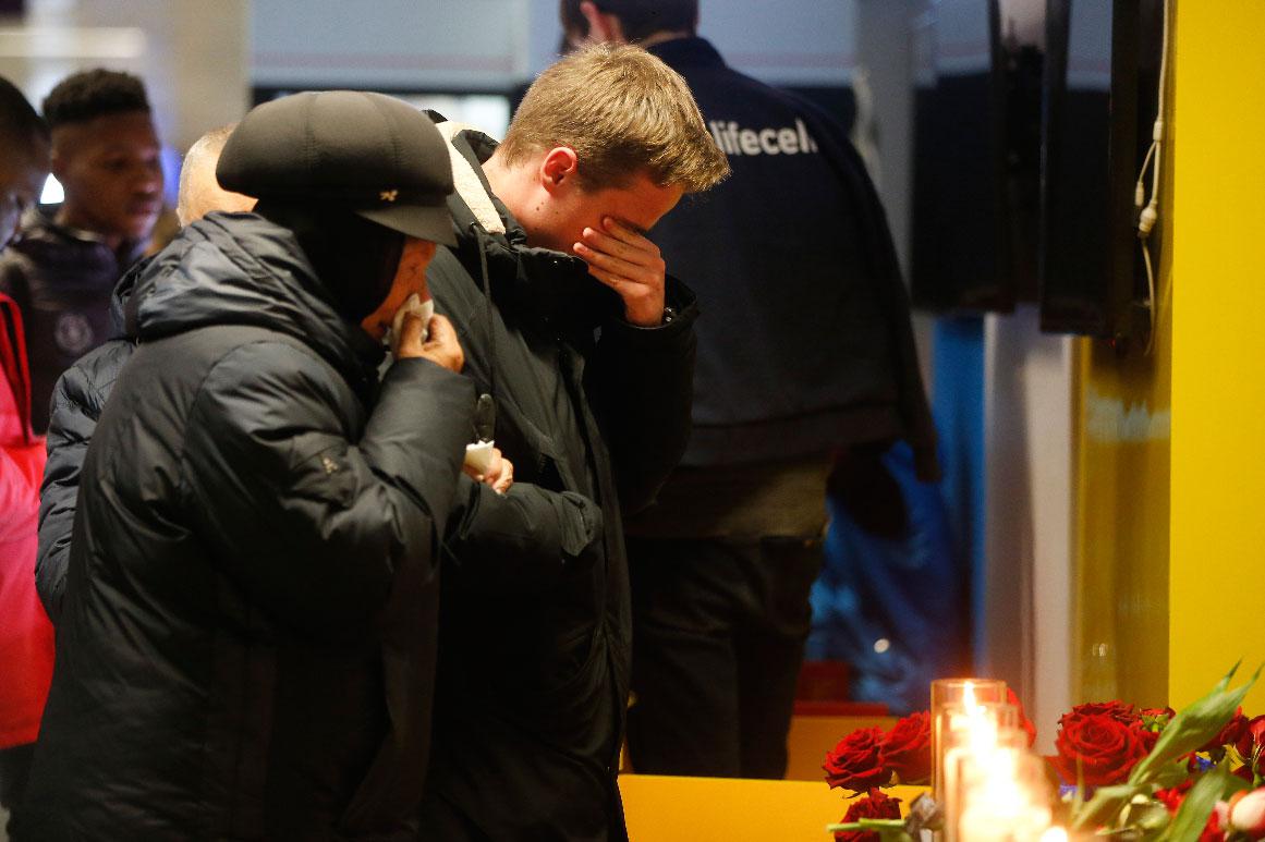 Relatives of one of the flight crew members of the Ukrainian 737-800 plane