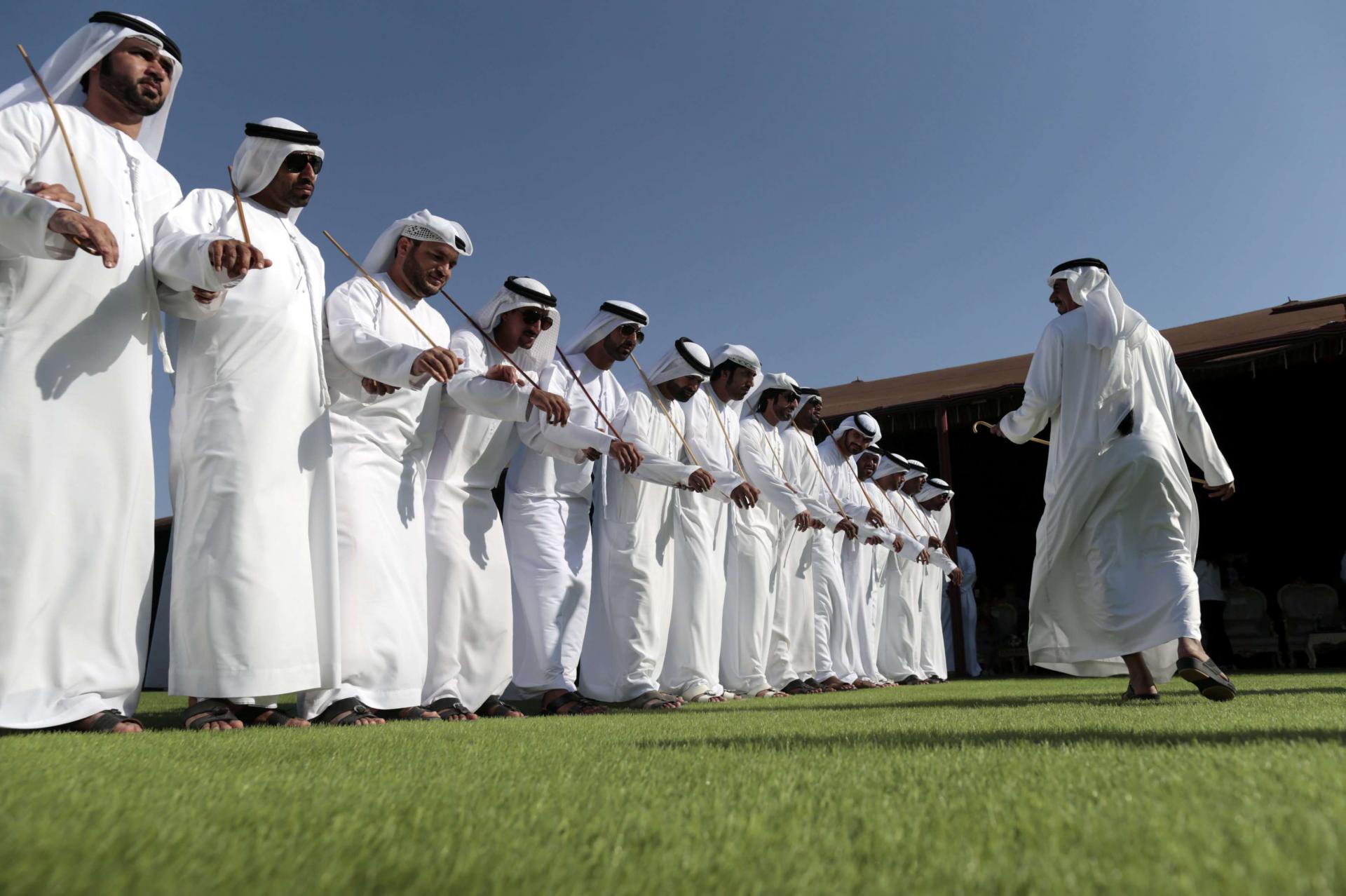 فن شعبي في الامارات