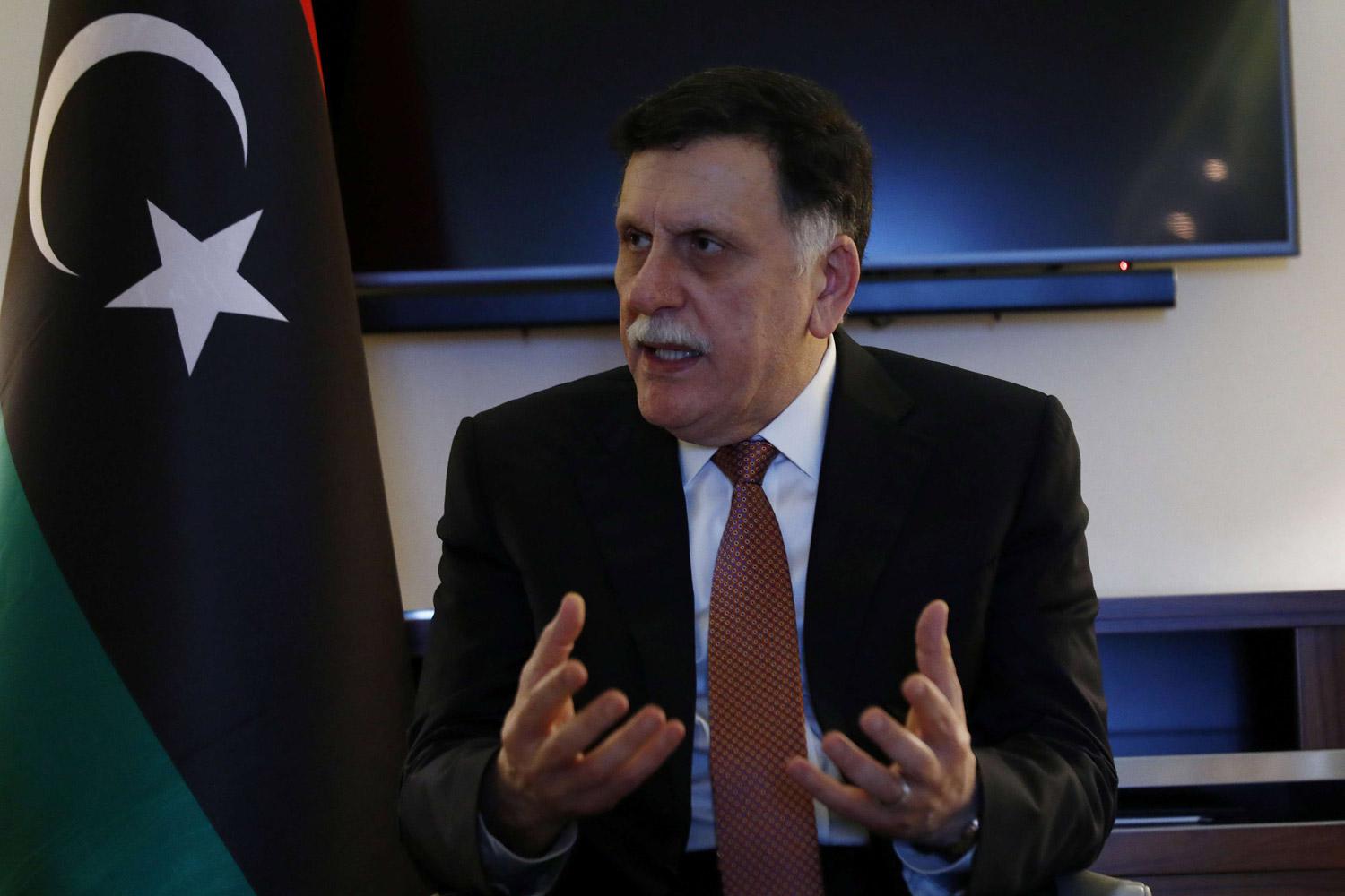 السراج يضع ليبيا في كف الفوضى والإرهاب