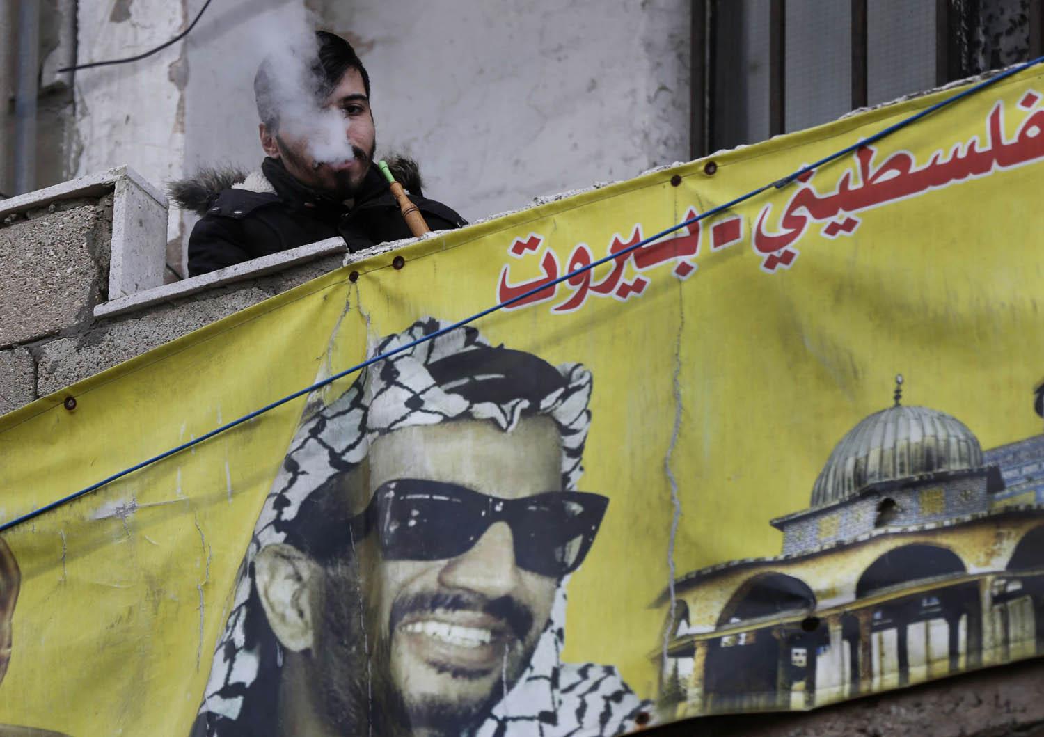 فلسطيني في مخيم برج البراجنة في بيروت