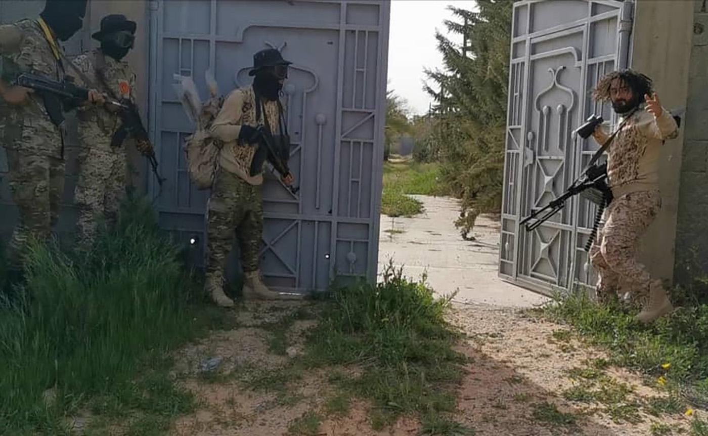 مصادر في الجيش الليبي علمت بنقل المرتزقة الحاملين لفيروس كورونا إلى تاجوراء
