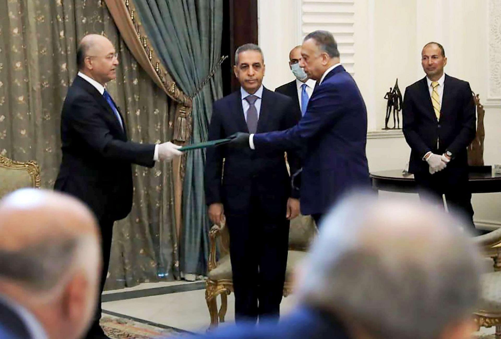 برهم صالح يكلف الكظمي تشكيل الحكومة العراقية