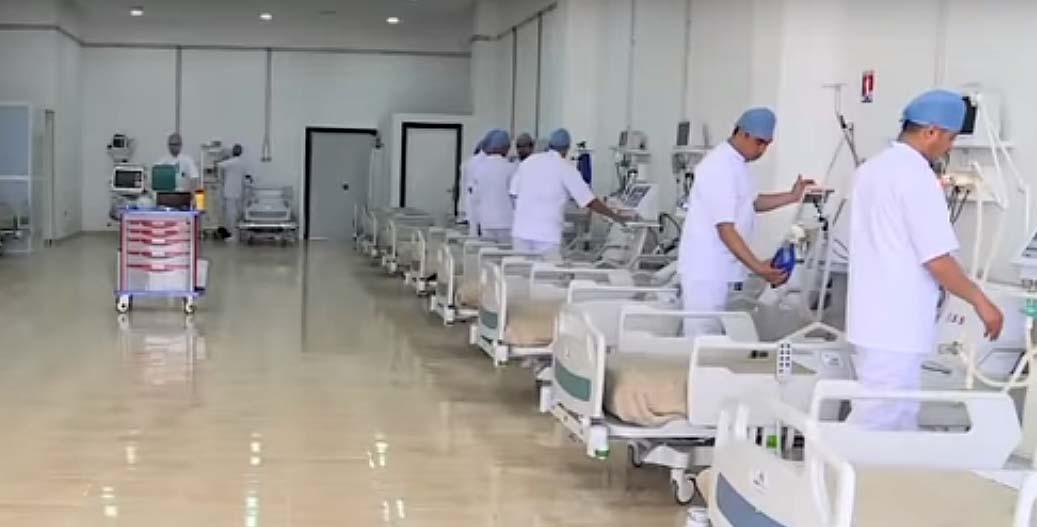Hospital beds and staff at Benslimane's military field hospital