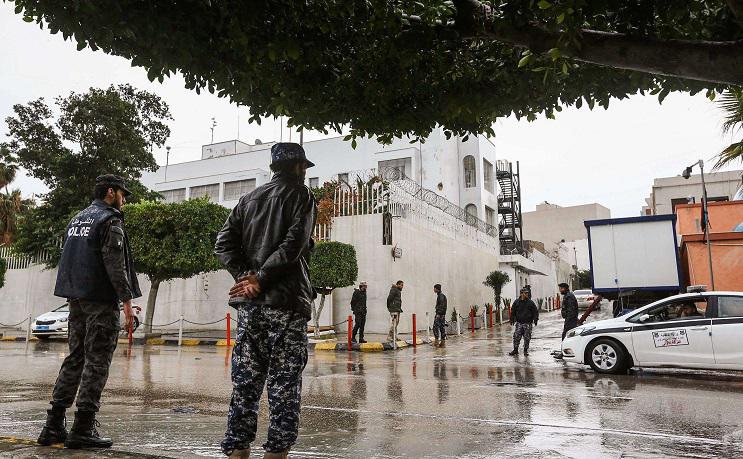 استهداف مقر السفارة الايطالية في ليبيا