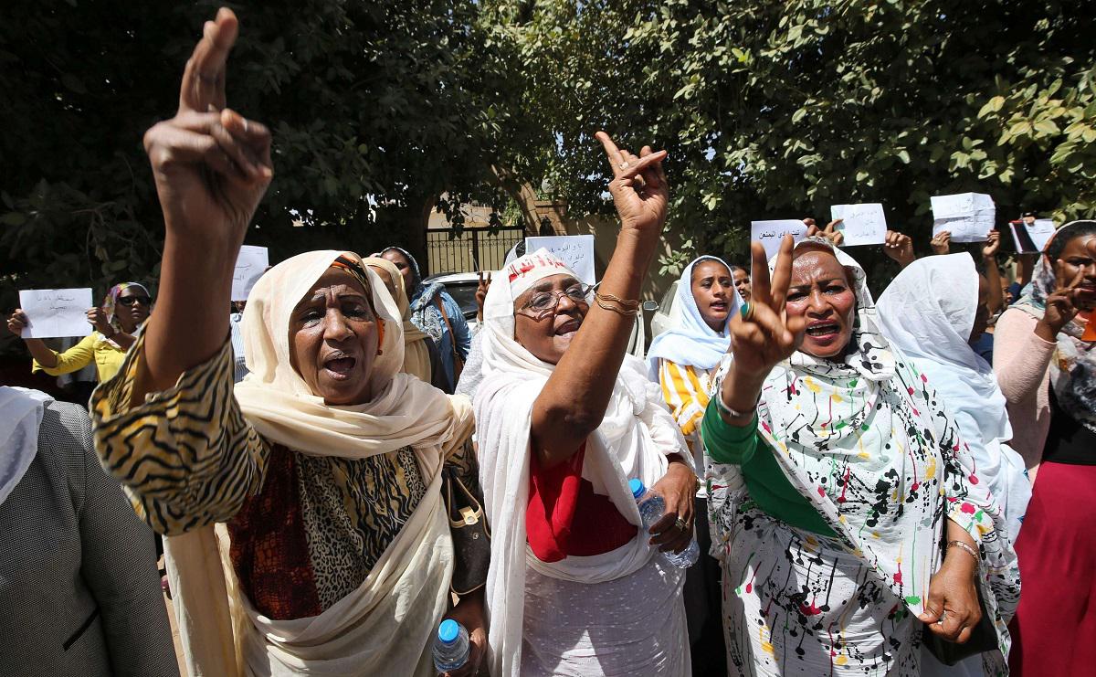 نساء سودانيات خلال مظاهرة بمناسبة يوم المرأة العالمي 