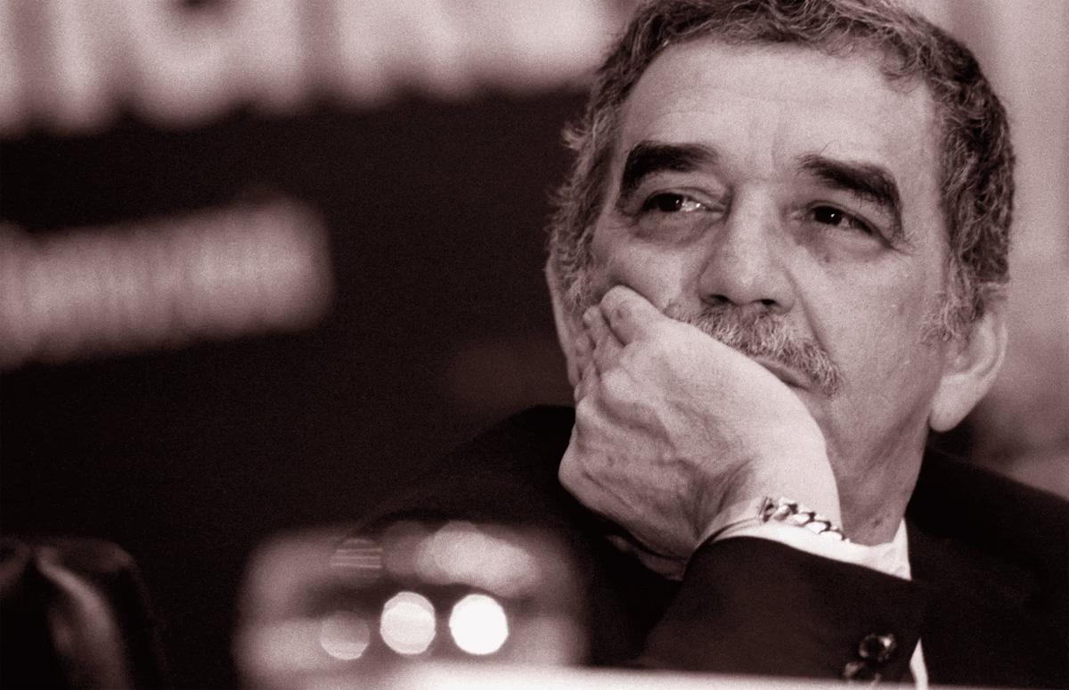 رواية مزدحمة بالشخصيات والأحداث