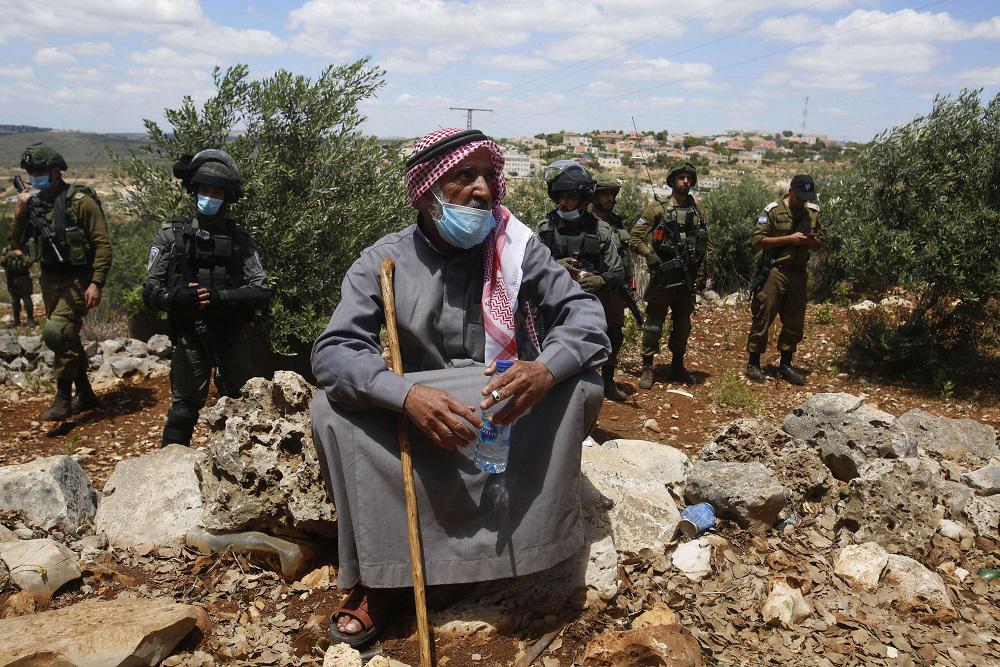 الفلسطينيون طالبوا بتدخل دولي لمواجهة الخطط الاسرائيلية