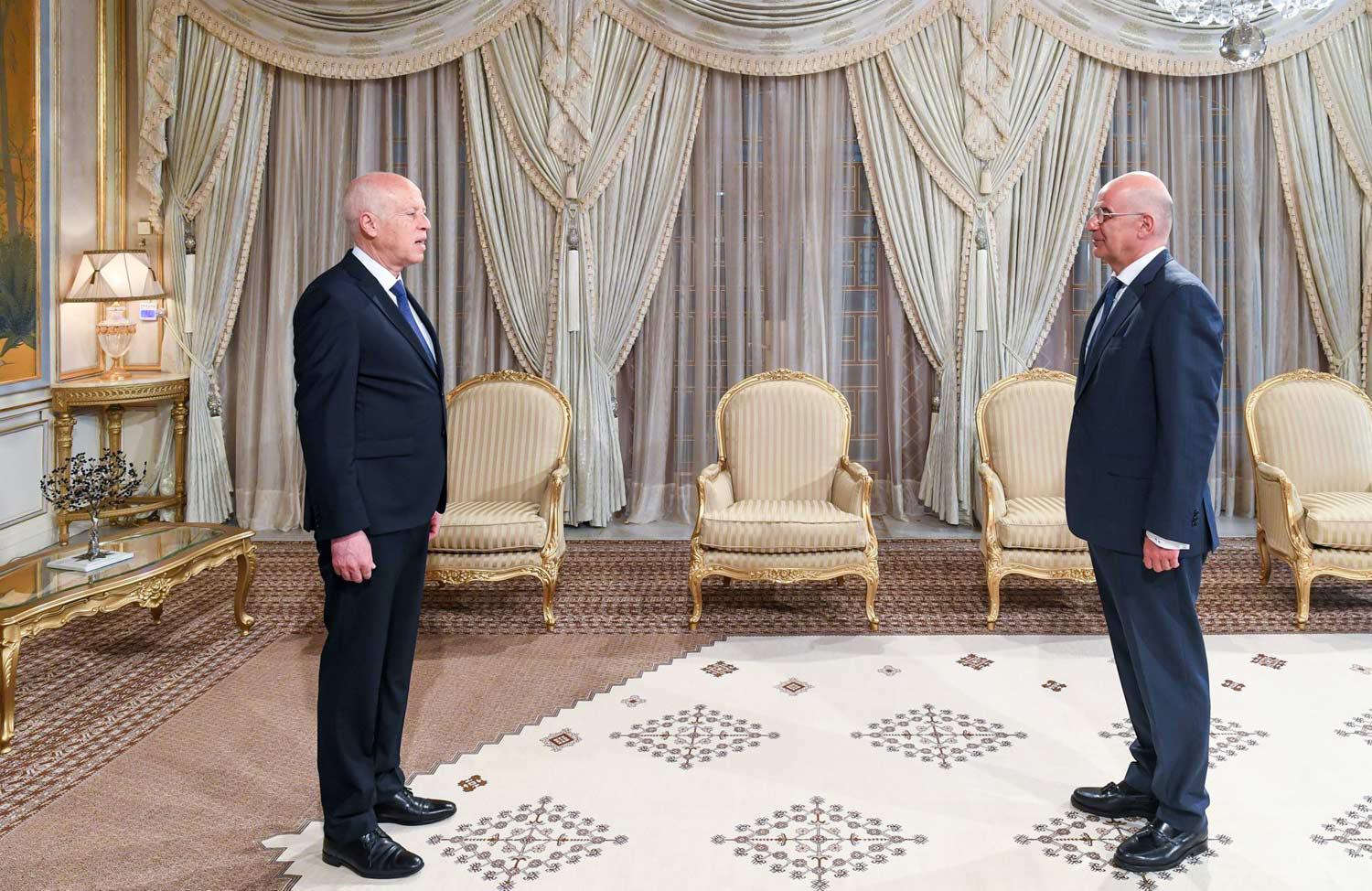 بلدان المتوسط تتوجس من أطماع أردوغان (الصورة لموقع الرئاسة التونسية على فسبوك)