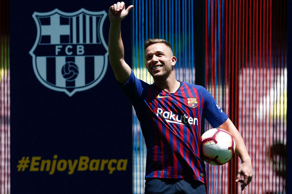  أرتور يطوي صفحة برشلونة من مسيرته