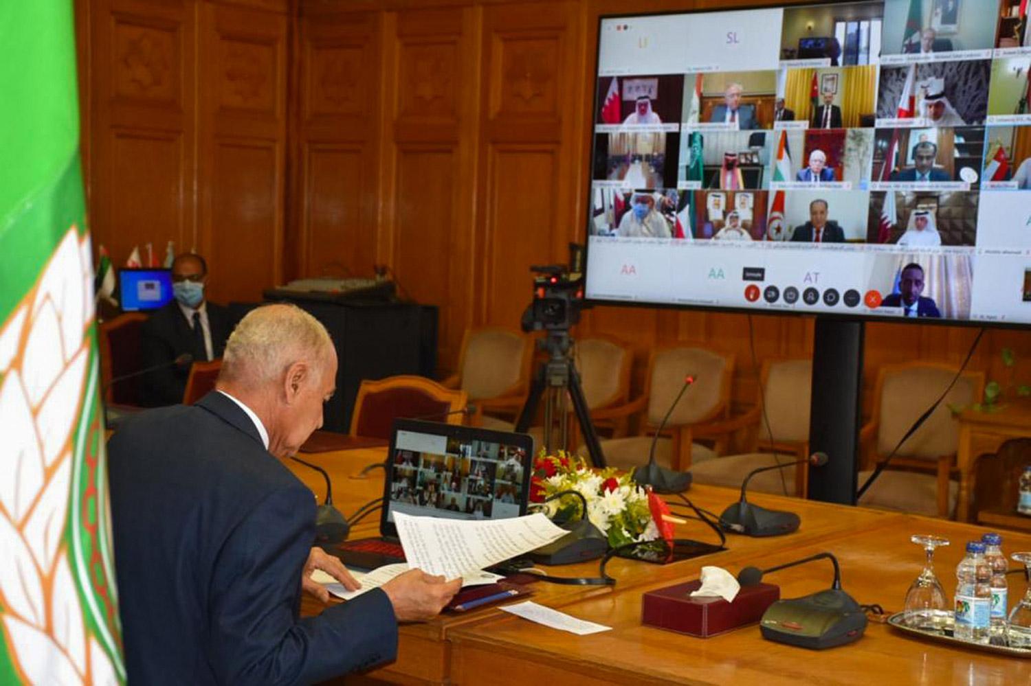 حكومة الوفاق تخير الاحتماء ببلد أجنبي يهدد أمن بلدان المنطقة العربية