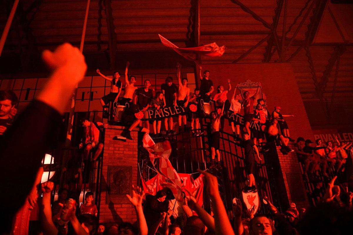 الجمهور يتخلص من عقدة الثلاثين عاما