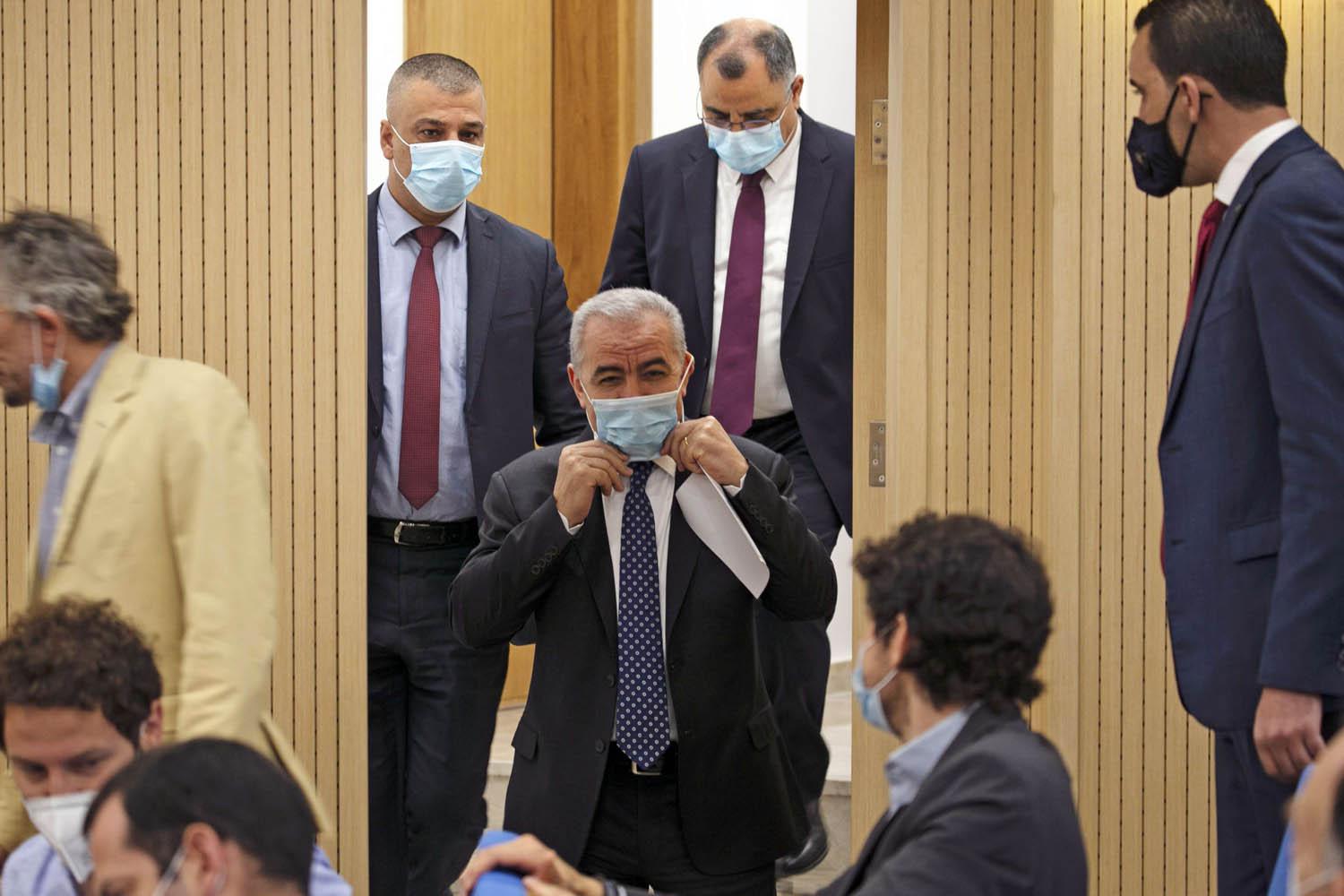 رئيس الوزراء الفلسطيني محمد اشتية
