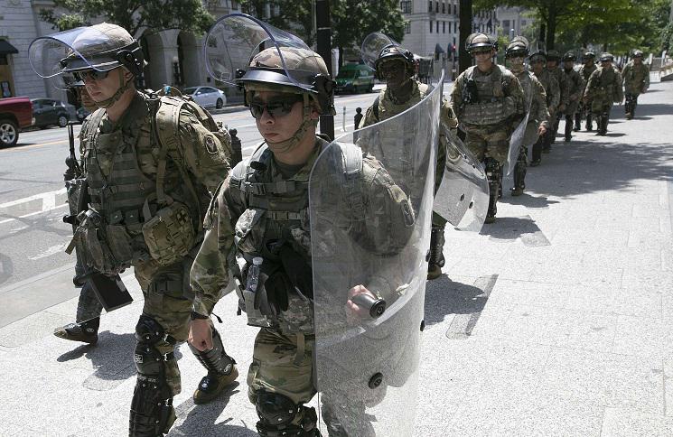 تهديدات ترامب بنشر الجيش للتصدي للاحتجاجات تثير غضب قادة عسكريين