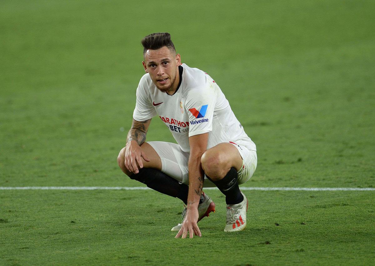 فوز إشبيلية وسقوط مطارده المباشر فياريال أمام برشلونة يعزز مركزه الرابع